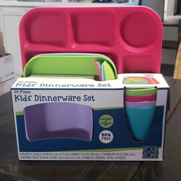 Other - NWT Kids Colorful Your Zone 24-Piece BPA-Free Plastic Dinnerware Set